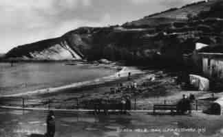 Hele Beach 1932 (Postcard Valentines JR-218094) 